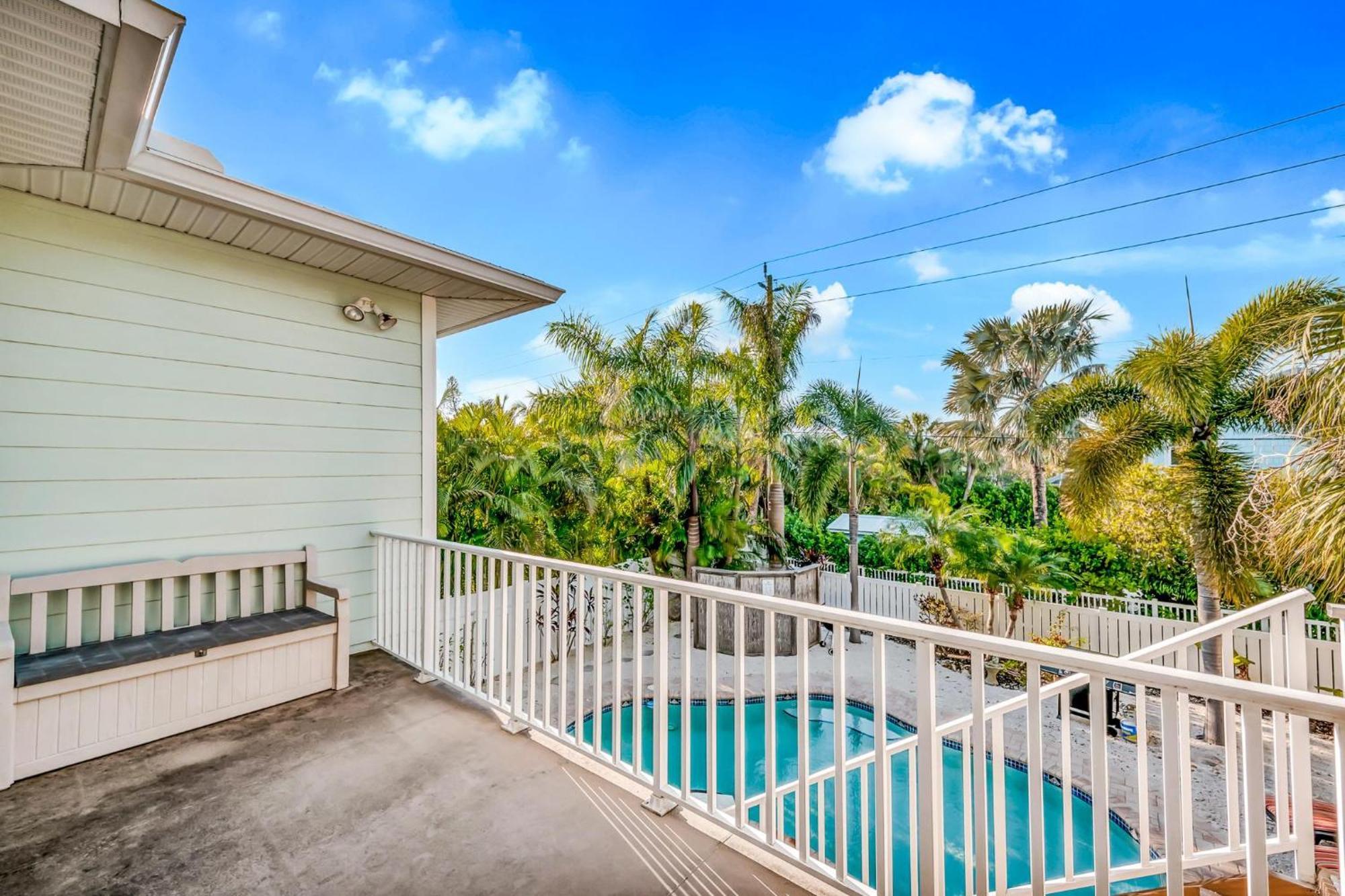Flip Flops And Fish Tales Villa Anna Maria Luaran gambar